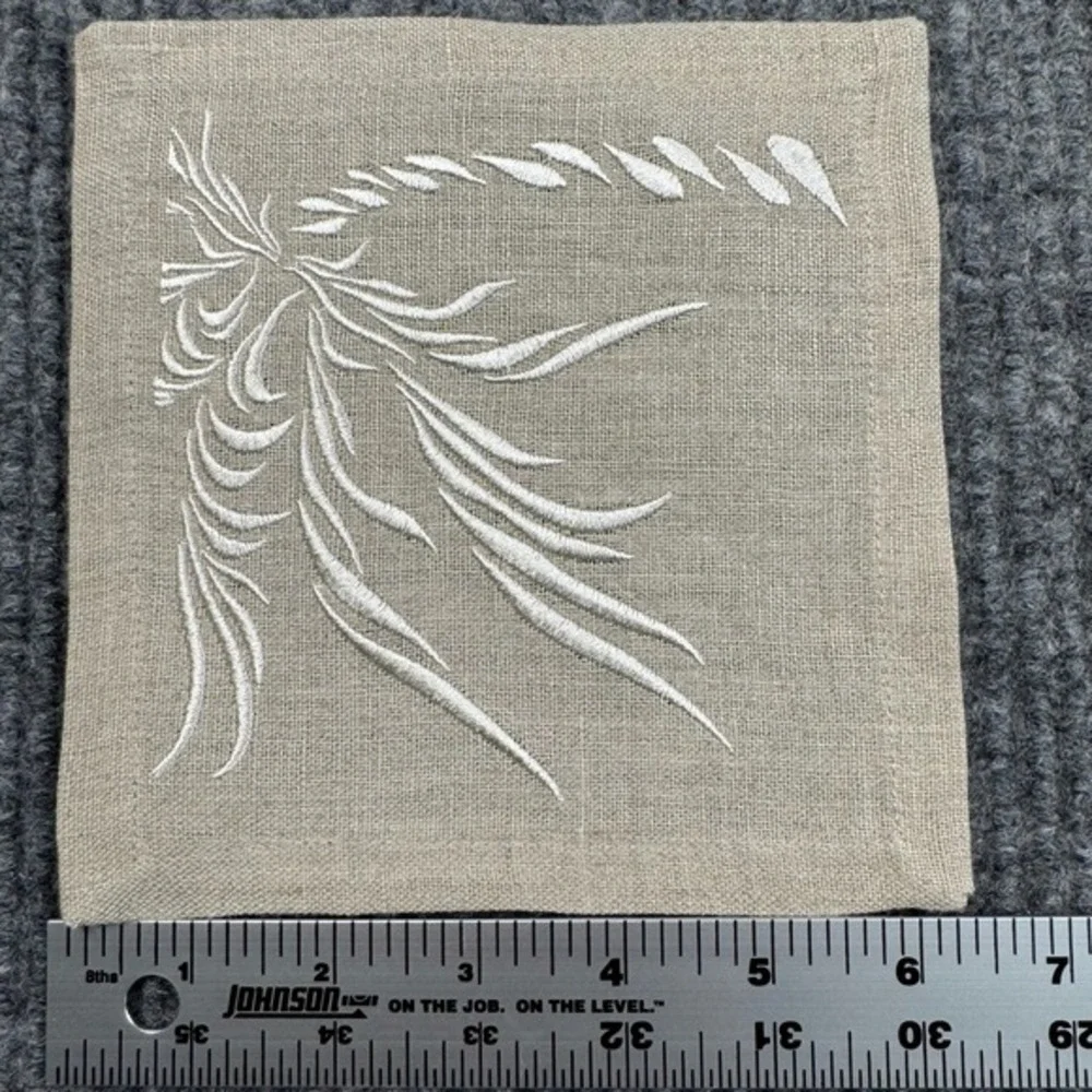 Viabrava 100% Linen Embroidered Placemats Napkins 16 Pieces Abstract Tropical